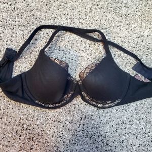🧡4/$20 Bundle Select Items to Get Offer 🧡Victorias Secret 32D Bra